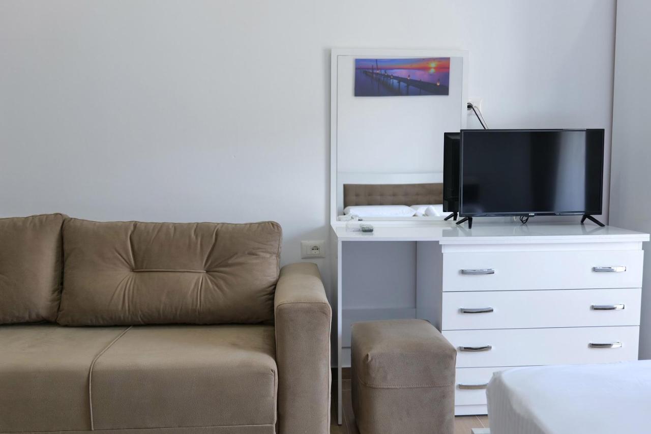 Iljo Apartments Ksamil Exterior photo