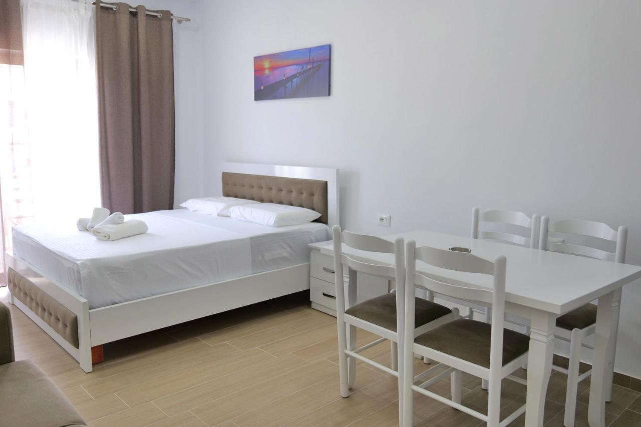 Iljo Apartments Ksamil Exterior photo