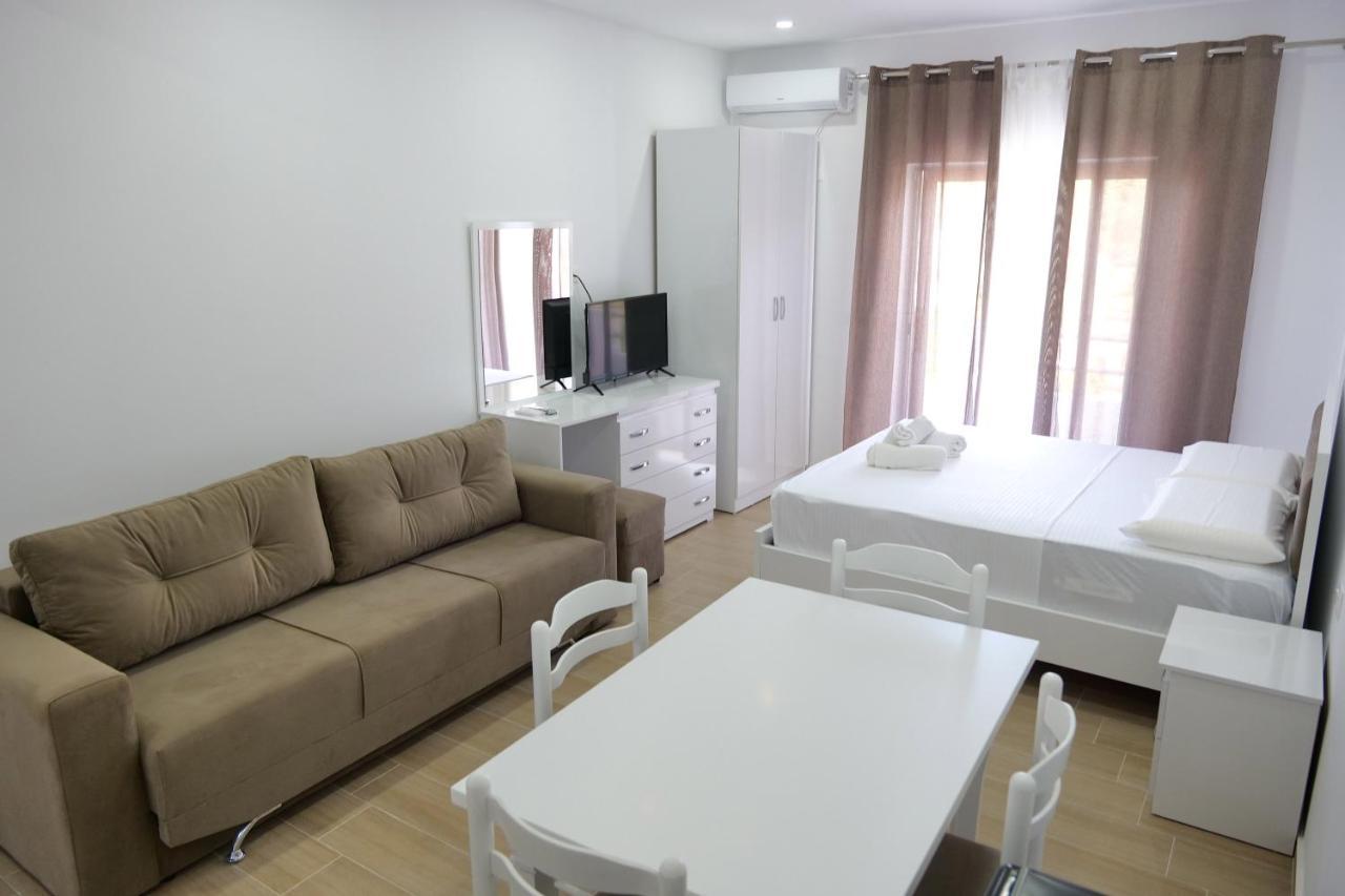 Iljo Apartments Ksamil Exterior photo
