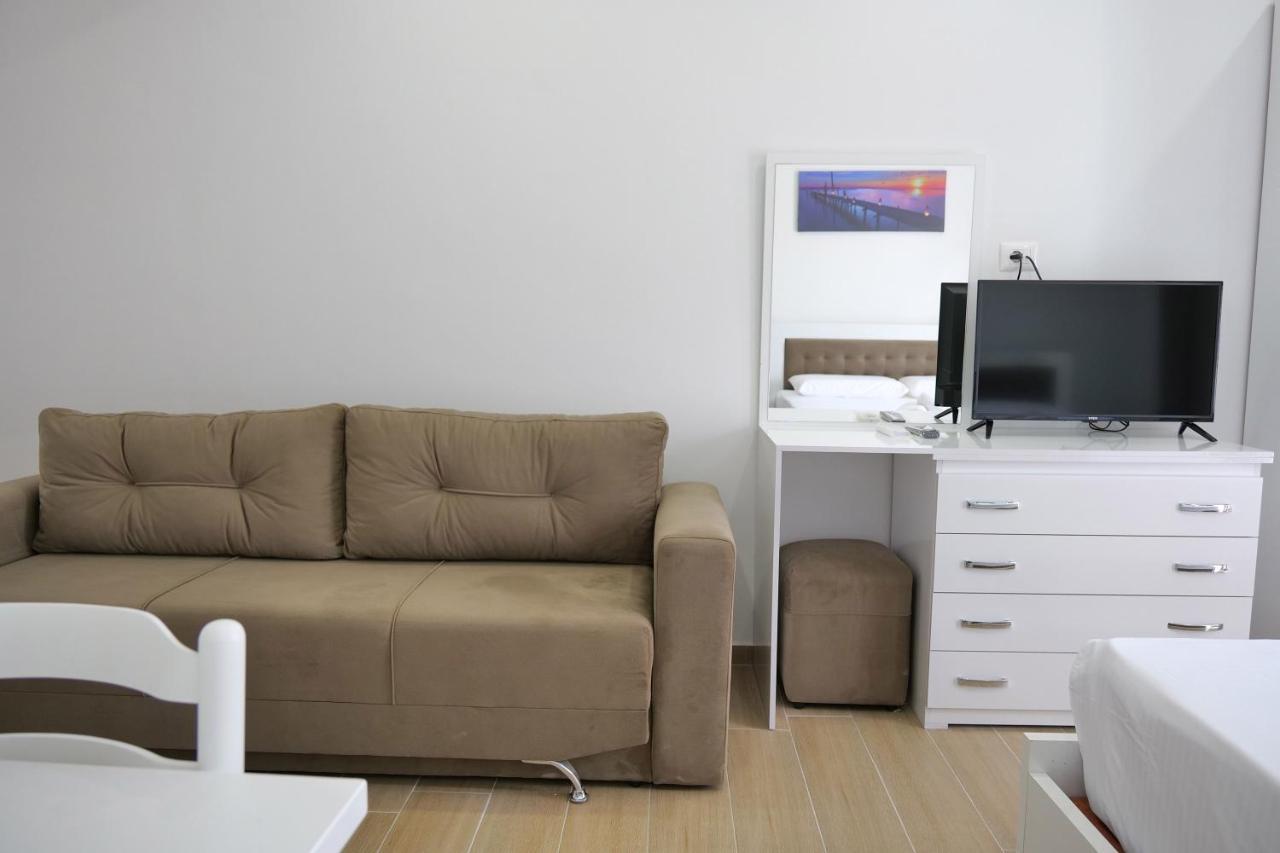 Iljo Apartments Ksamil Exterior photo