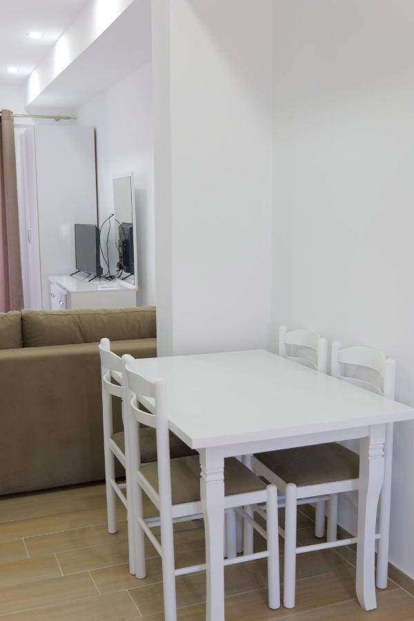 Iljo Apartments Ksamil Exterior photo